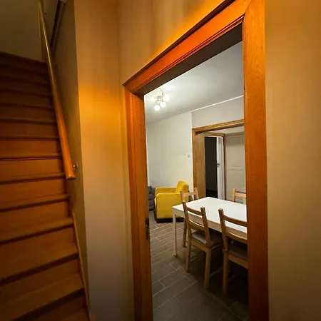 Centrally Located House For Six Holiday home