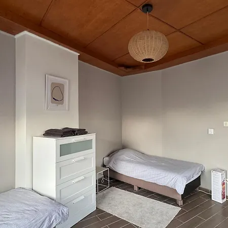 Centrally Located House For Six 펜션 Rumst