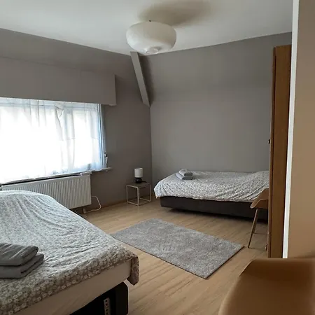 Centrally Located House For Six * Rumst